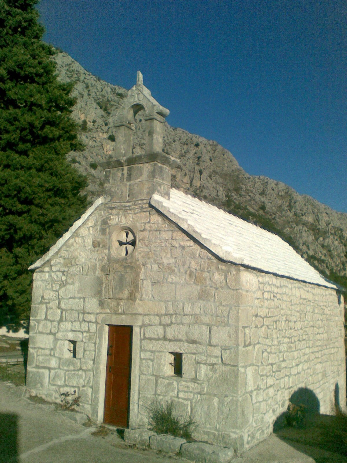 Kerk van de h cosmas en damianus lokva rogoznica